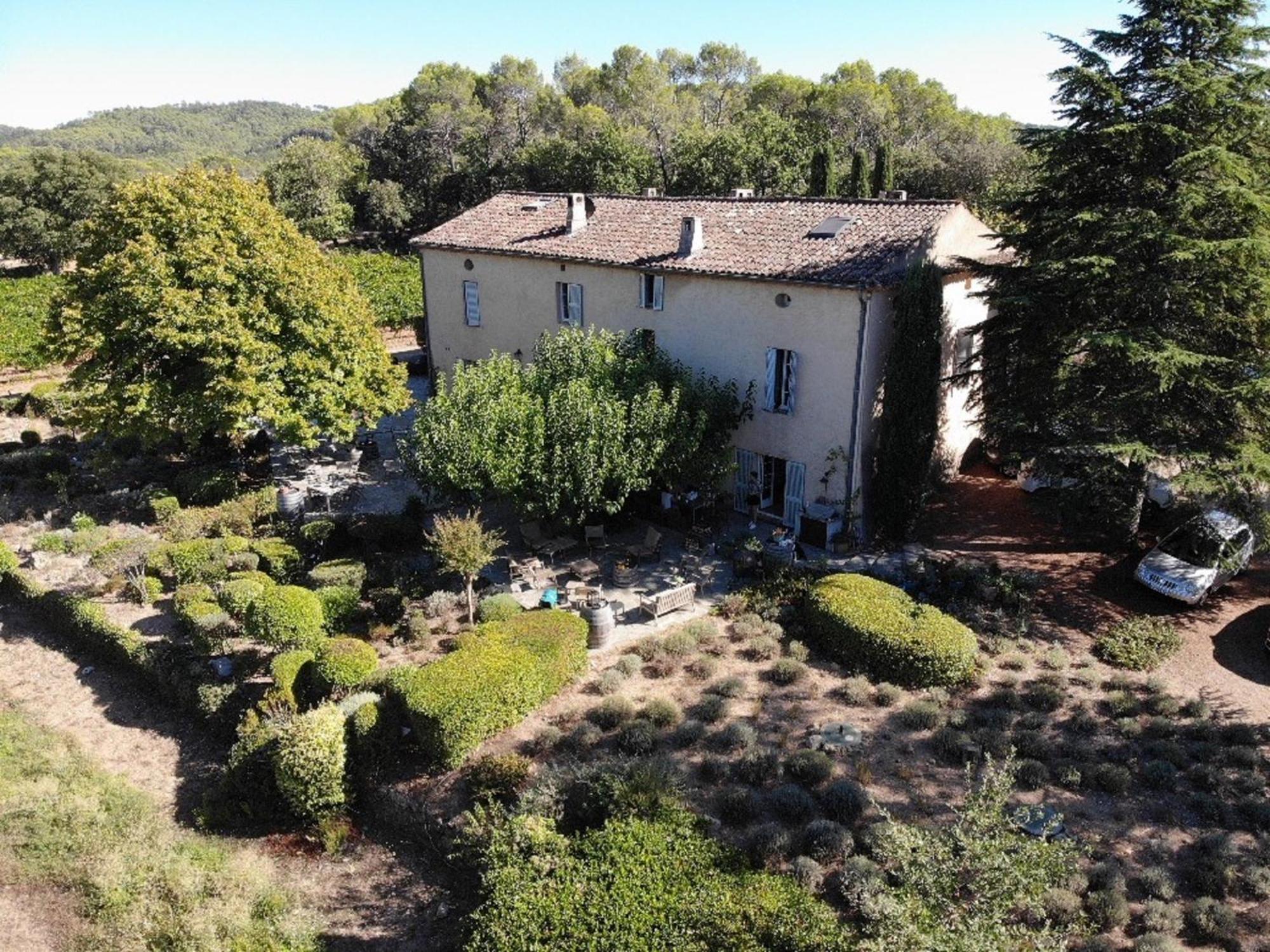 Saint-Antonin-du-Var Domaine Du Clos D'Alari-Chambres D'Hotes Au Milieu Des Vignes المظهر الخارجي الصورة