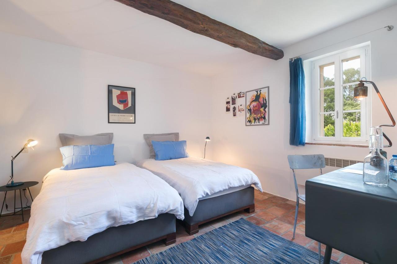 Saint-Antonin-du-Var Domaine Du Clos D'Alari-Chambres D'Hotes Au Milieu Des Vignes المظهر الخارجي الصورة